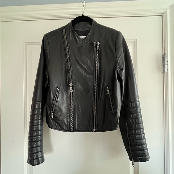 Alice + Olivia “Gamma" Embroidered Lambskin Leather Biker Jacket "Loving You" - Picture 4 of 14